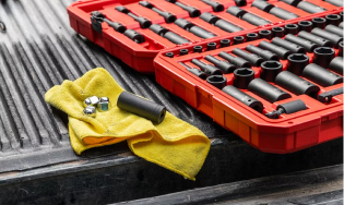 sockets in a socket kit